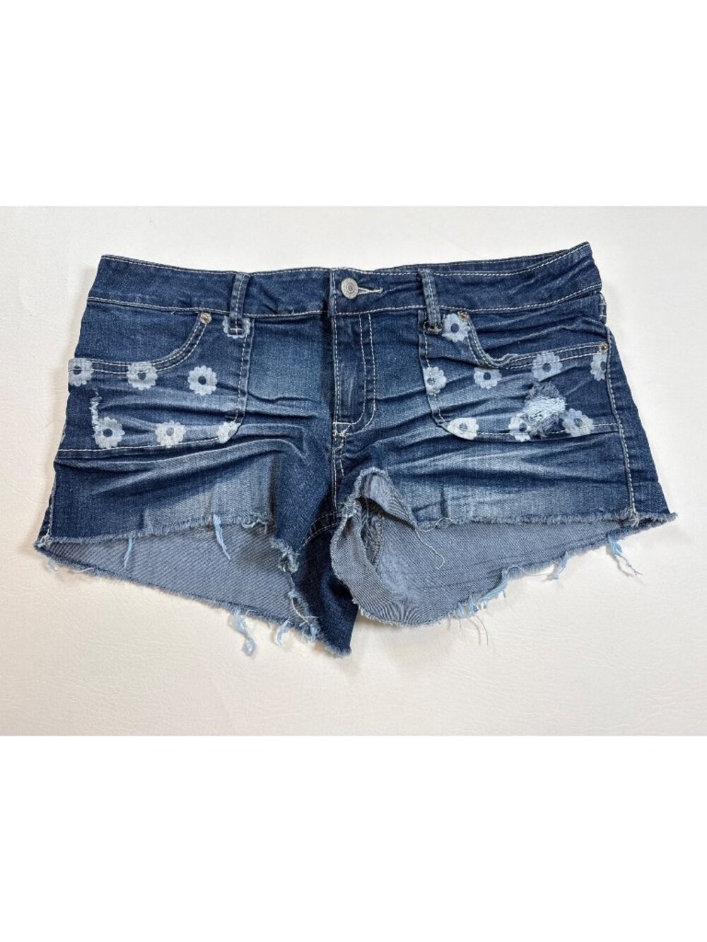 Vintage Rue21 teen 11/12 Floral Distressed Denim Jean Shorts Ripped Hem (PP569)